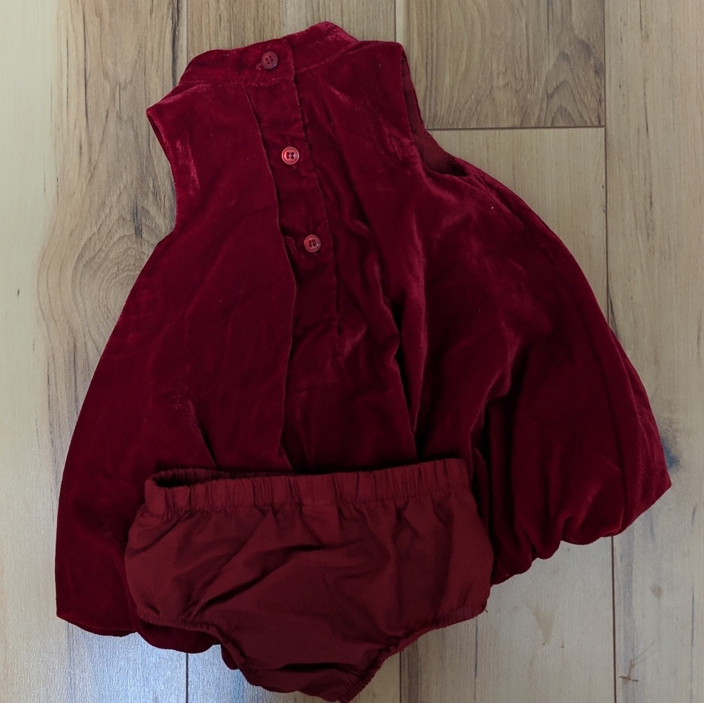 NWOT Velvet holiday dress - size 3-6mo - Picture 3 of 3